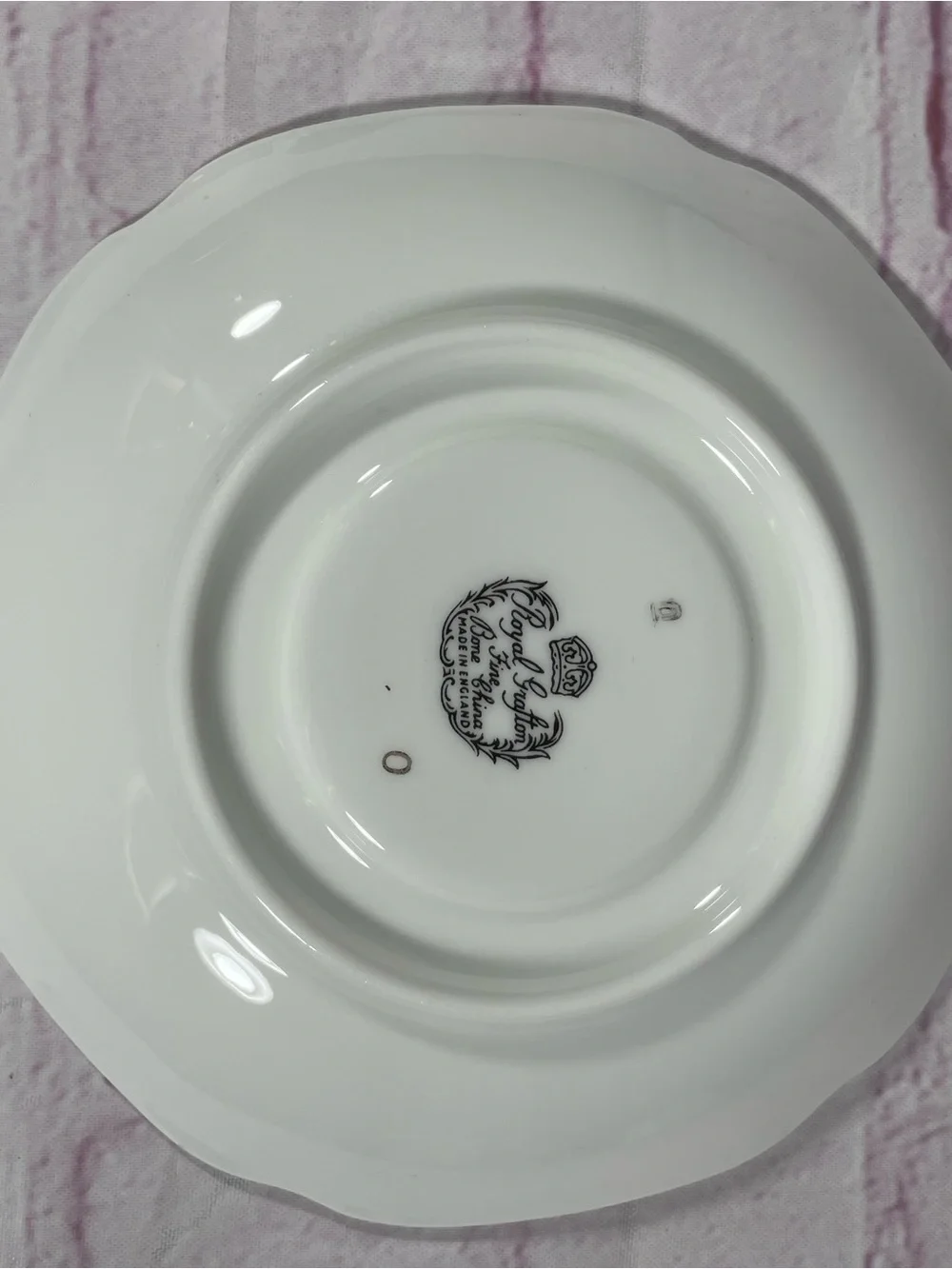 Vintage Royal Grafton Floral Gold Gilt Bone China Teacup and Saucer Set England